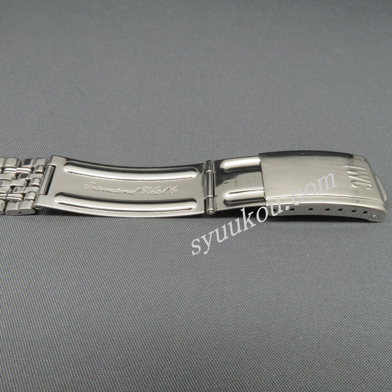 IWC Ref.666 インジュニア SS製NONカレンダー ダイヤルヤケ、ケース小傷軽い腐食有り Ｃａｌ・８５３／自動巻 １９６３年製造・若干年代の異なるゲイフレアー製純正ブレス付