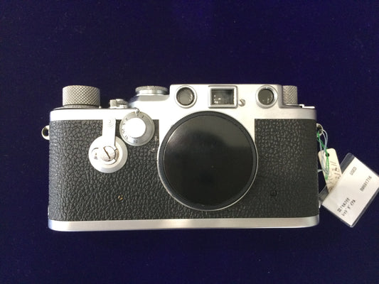 Leica IIIF with Self 1954年 69万台　整備済み