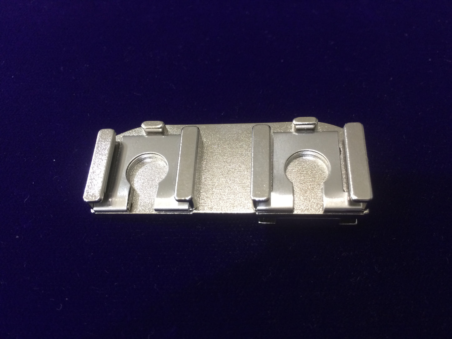 Leica UN 新品 ダブルシューライカタイプ （I型不可 Igを除く） UNX-8627