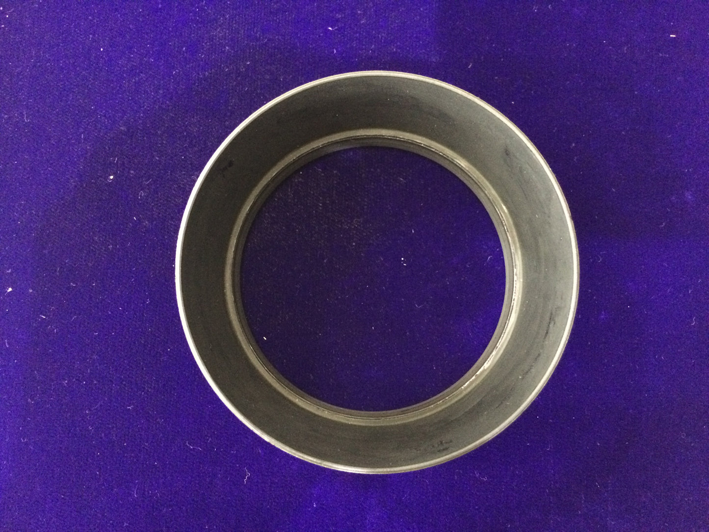 Zeiss Ikon Genuine Hood S67